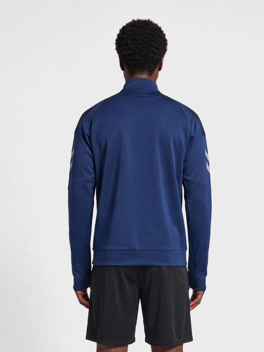 TECH MOVE POLY ZIP JACKET, SARGASSO SEA, model
