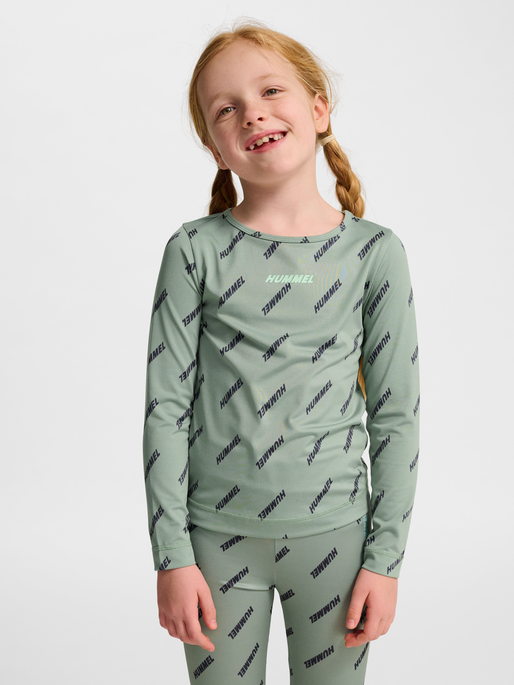 hmlSILJE TOP L/S, ICEBERG GREEN, model