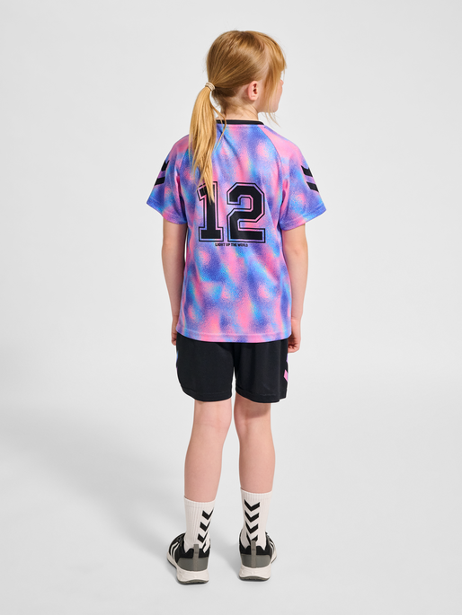 hmlSHIMMER SET, CHATEAU ROSE, model