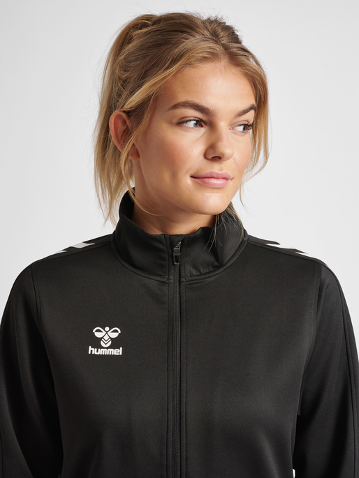 hmlCORE XK POLY ZIP SWEAT WOMAN, BLACK/BLACK, model