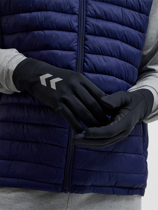 hmlPERFORMANCE GLOVES, BLACK, model