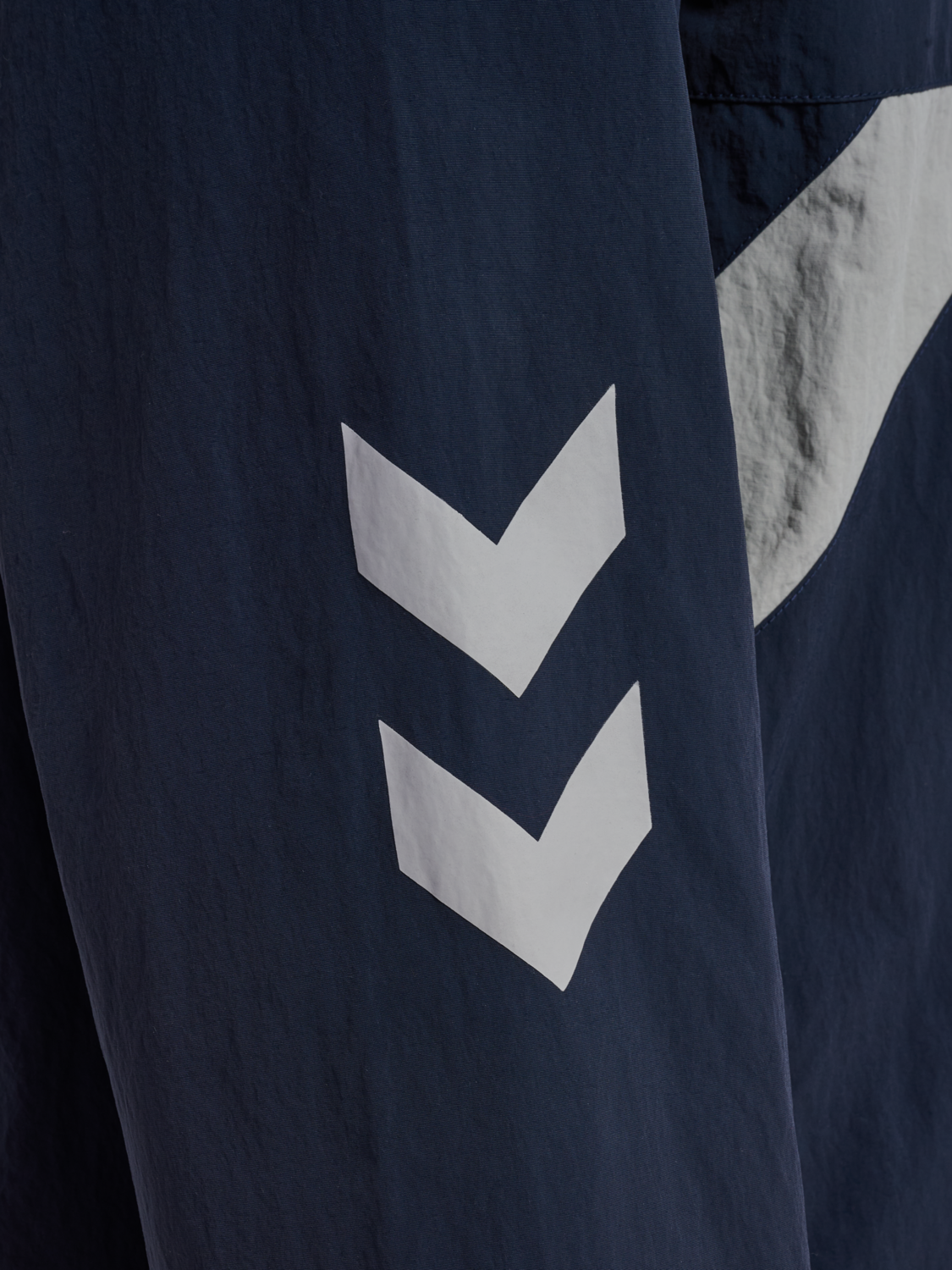 hmlWORLD 26 TRACK ZIP JACKET, DARK SAPPHIRE, packshot