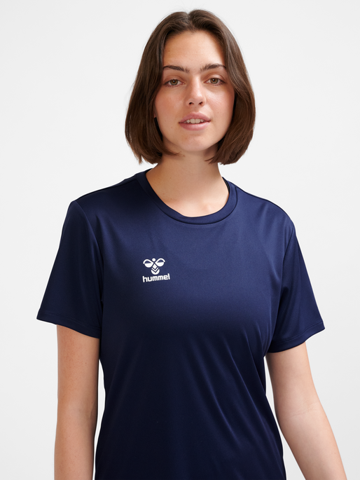 hmlESSENTIAL JERSEY S/S WOMAN, MARINE, model