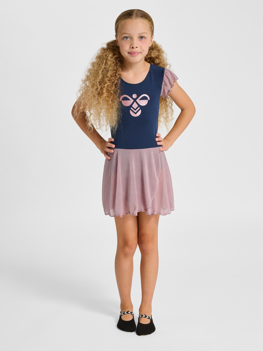 hmlJR MIX GLITTER DRESS, BLACK IRIS, model