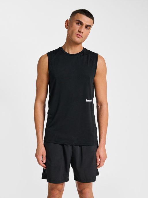 hmlPULSE WORKOUT TANK TOP, BLACK, model