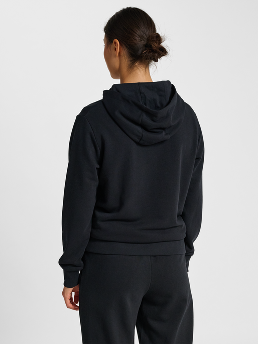 hmlPULSE W SWEAT HOODIE, BLACK, model
