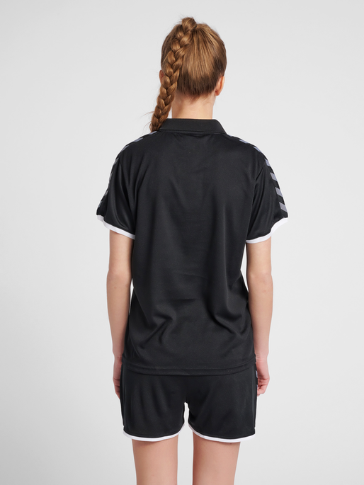 hmlAUTHENTIC WOMAN FUNCTIONAL POLO, BLACK/WHITE, model