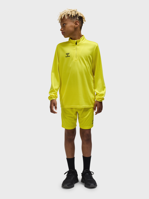 hmlESSENTIAL HALF-ZIP KIDS, BLAZING YELLOW, model