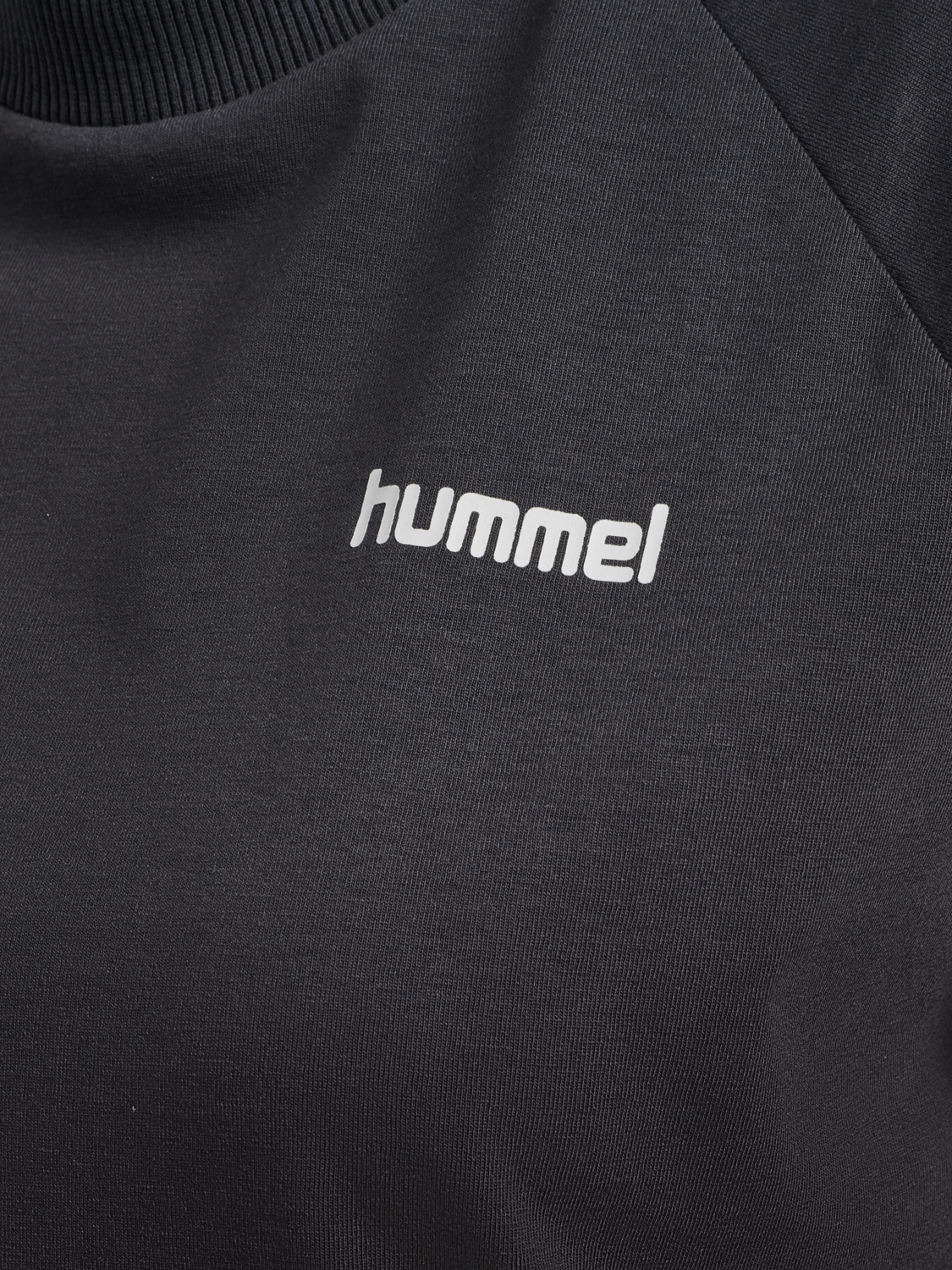 hmlPULSE PIPING W T-SHIRT S/S, EBONY, packshot