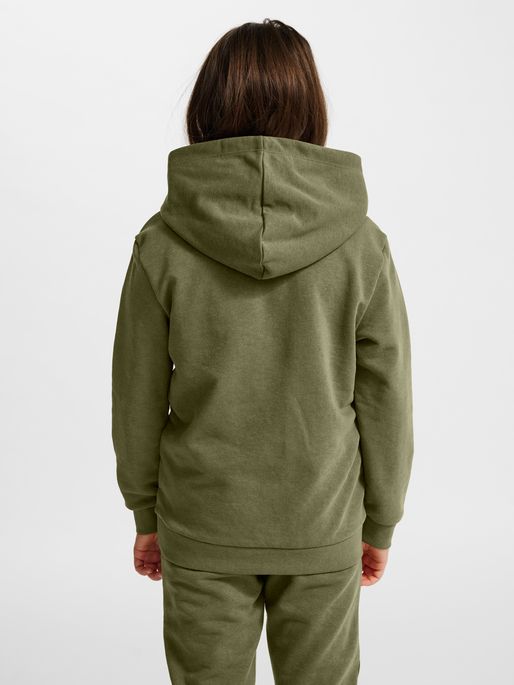 hmlJR BASE HOODIE, WINTER MOSS, model