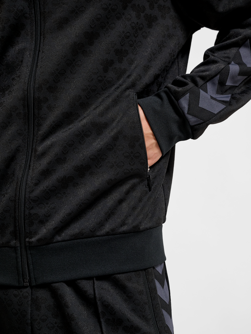 hmlARCHIVE REGULAR POLY JACKET AOP, BLACK/EBONY, model