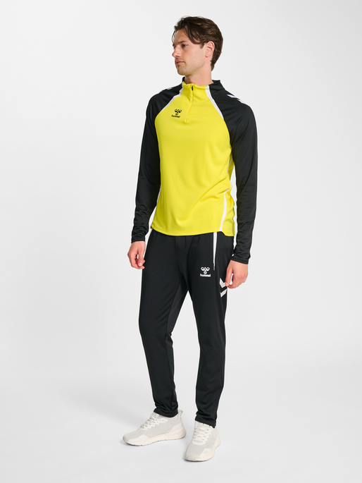 hmlLEAD 2.0 TRAINING PANTS, BLACK, model