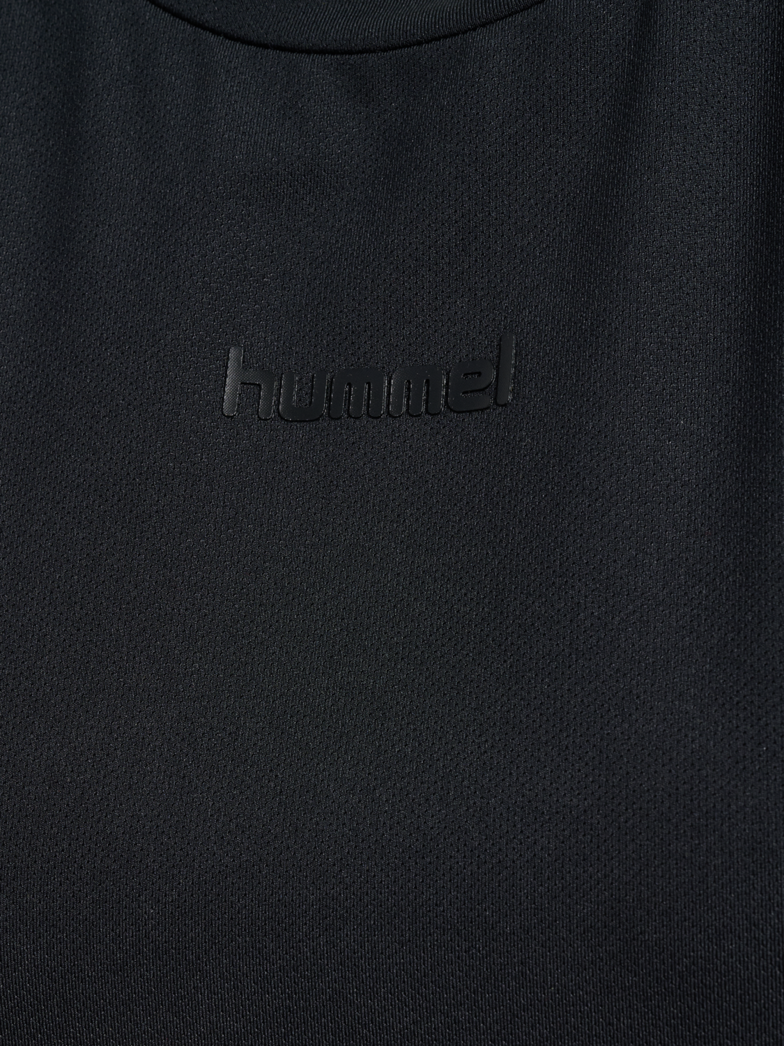 hmlVANJA TECH T-SHIRT S/S, BLACK, packshot