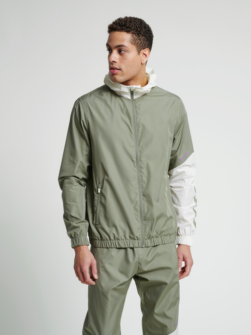 hmlSULLIVAN LOOSE  ZIP HOODIE, 8062, model