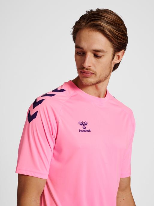 hmlCORE XK CORE POLY T-SHIRT S/S, COTTON CANDY, model