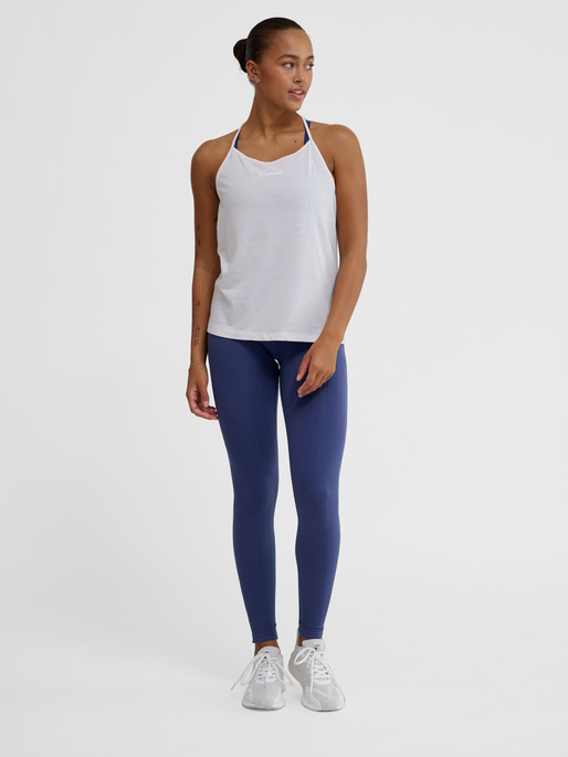 hmlMT VANJA STRAP TANKTOP, WHITE, model