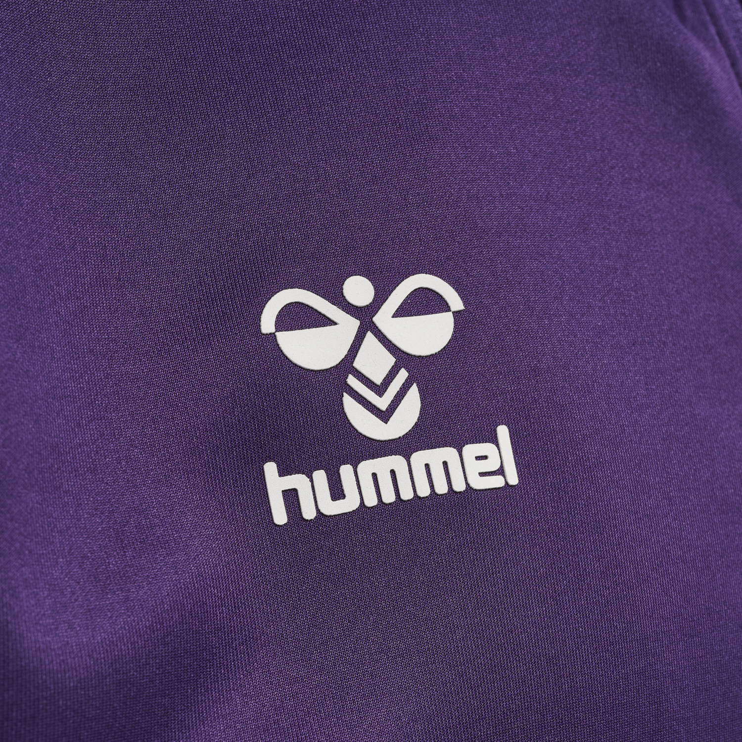 hmlCORE XK POLY ZIP SWEAT, ACAI/WHITE, packshot