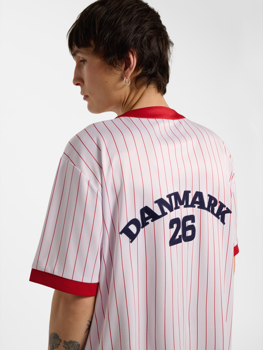 DBU 26 FAN BASEBALL JERSEY, WHITE, model