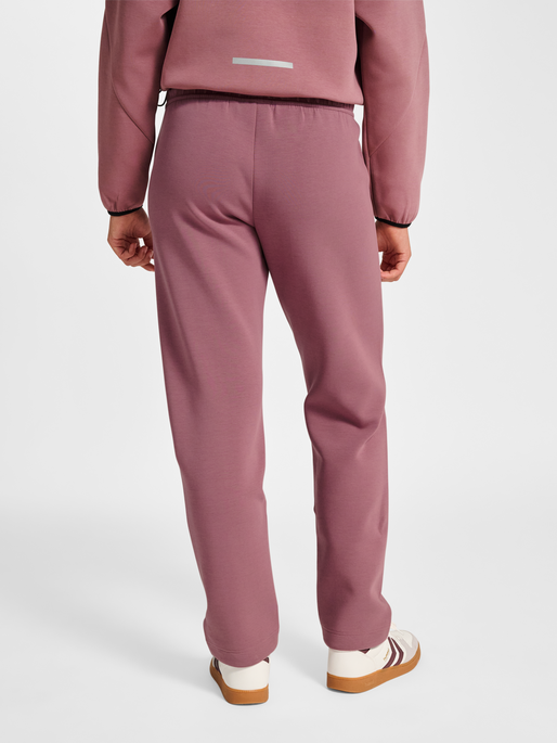 hmlTECH FLEECE W PANTS, WISTFUL MAUVE, model