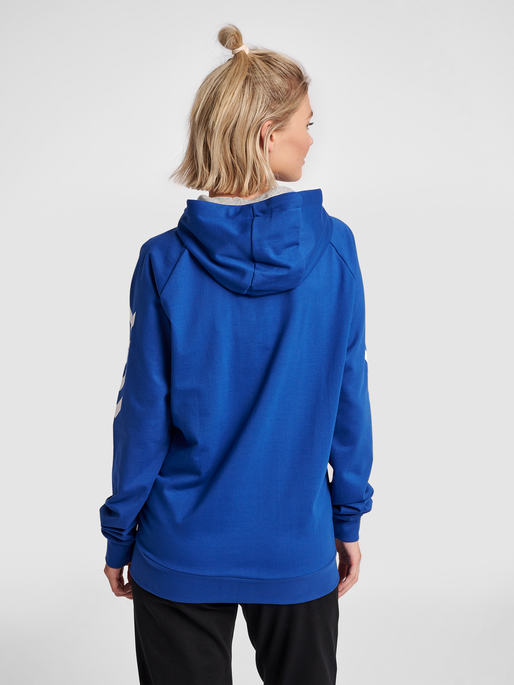 HMLGO COTTON ZIP HOODIE WOMAN, TRUE BLUE, model