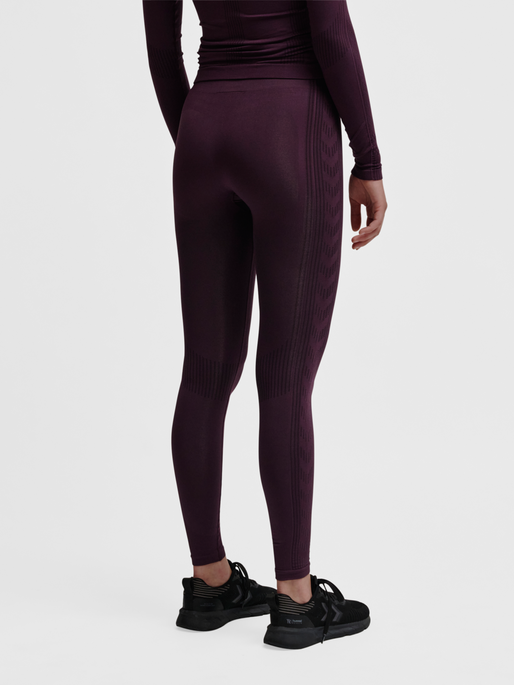 hmlMT SHAPING SEAMLESS MW TIGHTS, PLUM PERFECT, model