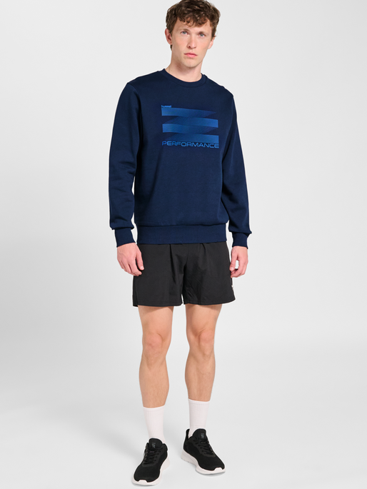 hmlGRAPHIC CREWNECK, DRESS BLUES, model