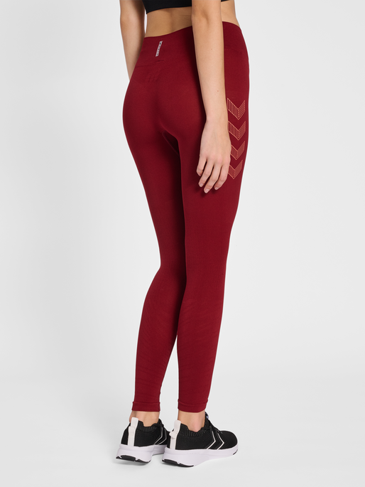 hmlONGRID HW SEAMLESS TIGHTS WO, RHUBARB/NASTURTIUM, model