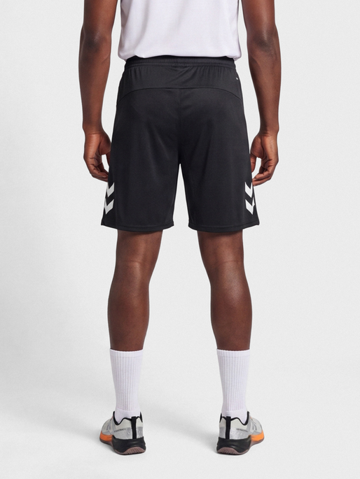 hmlLEAD 2.0 TRAINING SHORTS, BLACK, model