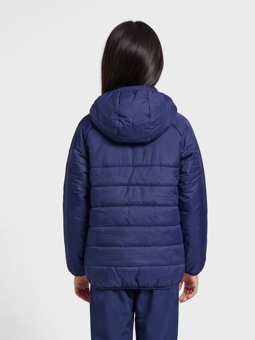 hmlGO QUILTED HOOD JACKET KIDS, MARINE, model