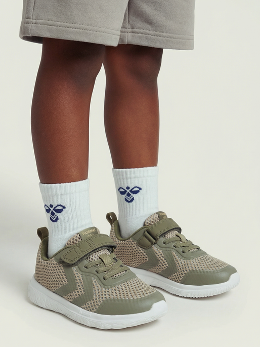 ACTUS  RECYCLED JR, DEEP LICHEN GREEN, model