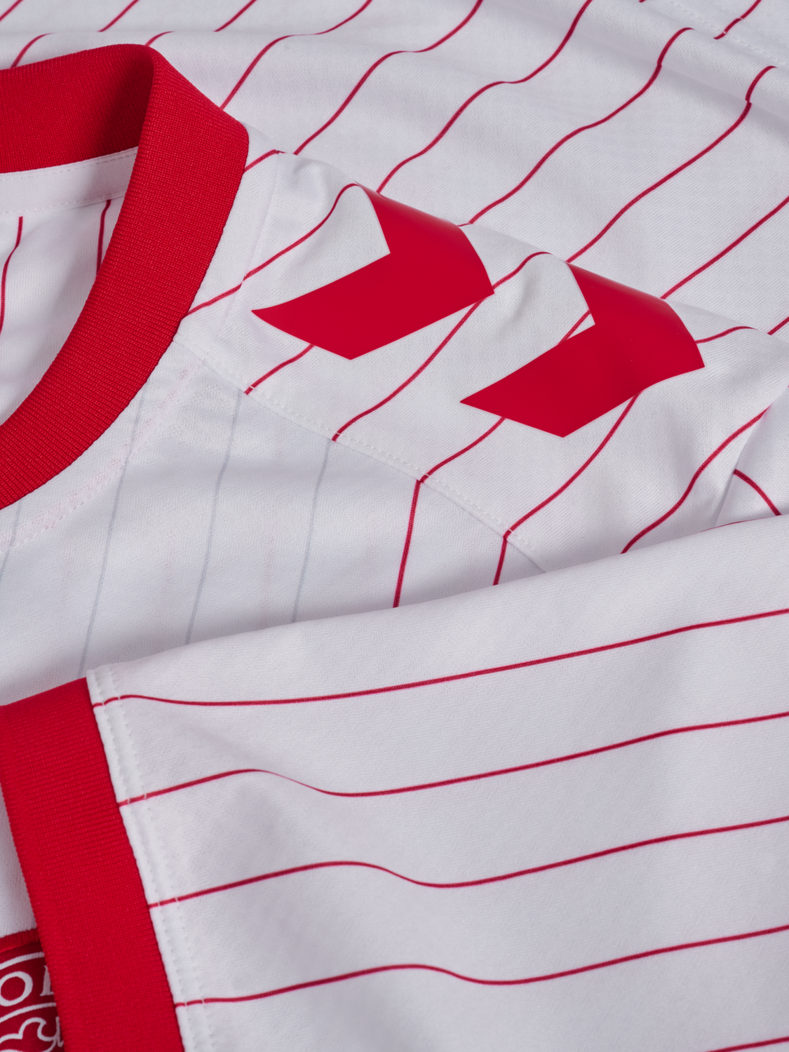 DBU 26 AWAY JERSEY S/S, WHITE, packshot
