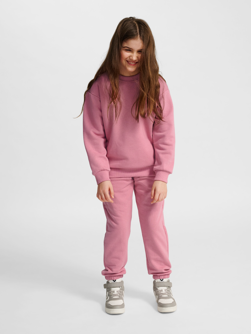 hmlJR LOOSE CREWNECK BEE, POLIGNAC, model