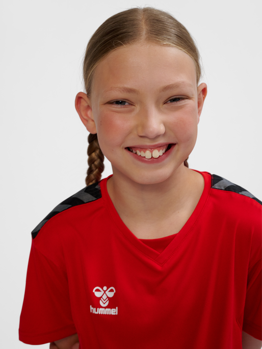 hmlAUTHENTIC PL JERSEY S/S KIDS, TRUE RED, model