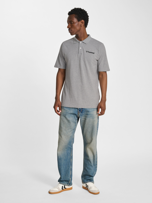hmlMOVER COTTON POLO, GREY MELANGE, model