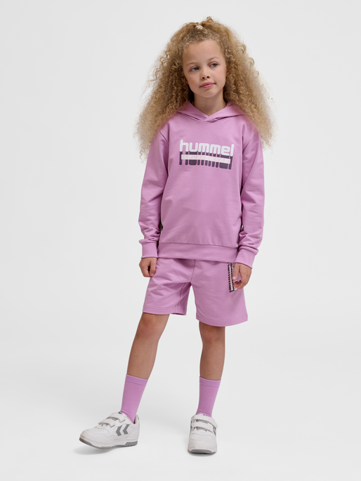 hmlTUKAS HOODIE, SMOKY GRAPE, model