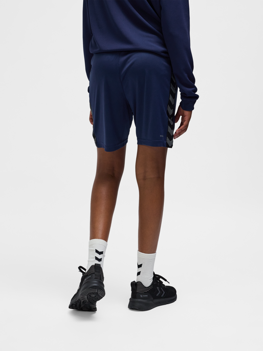 hmlAUTHENTIC PL SHORTS KIDS, MARINE, model