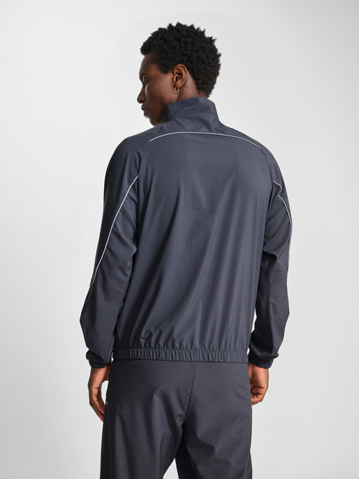 hmlPULSE WOVEN ZIP JACKET, EBONY, model