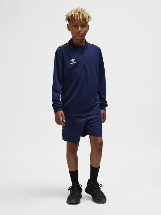 hmlAUTHENTIC HALF ZIP SWEAT KIDS, MARINE, model
