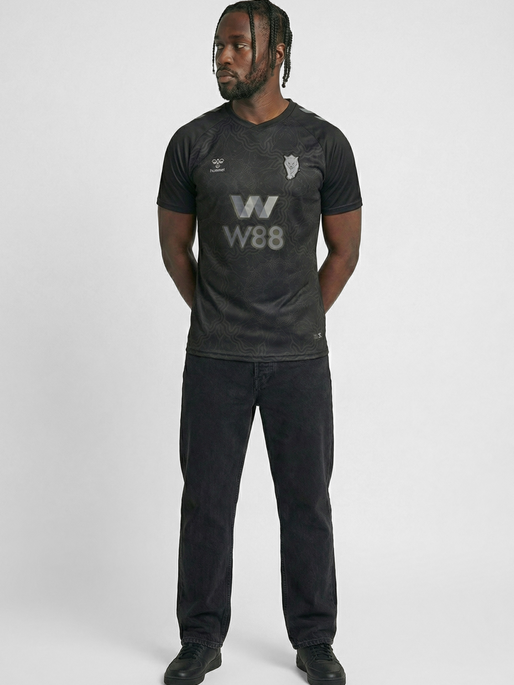 SUN 25-26 THIRD SS JERSEY, BLACK, model