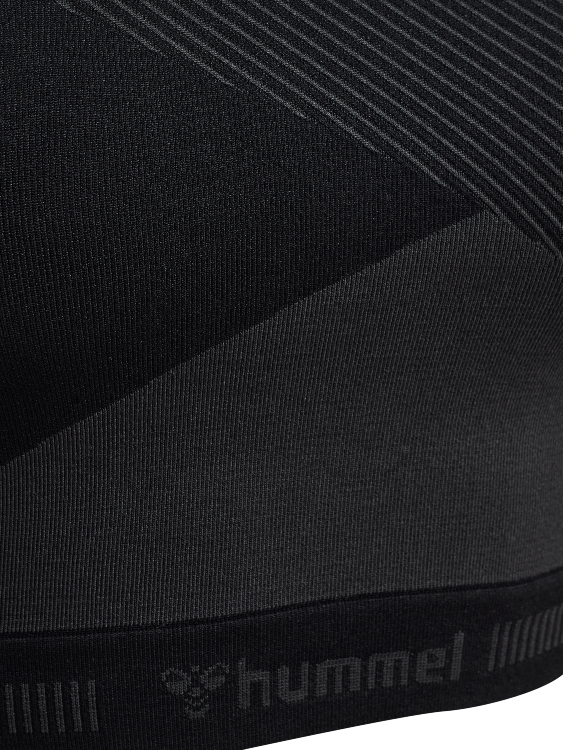 hmlUNITY SEAMLESS CROP T-SHIRT L/S, BLACKENED PEARL, packshot