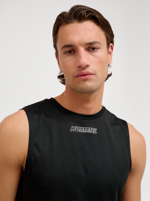 hmlTE FLEX TANKTOP, BLACK, model