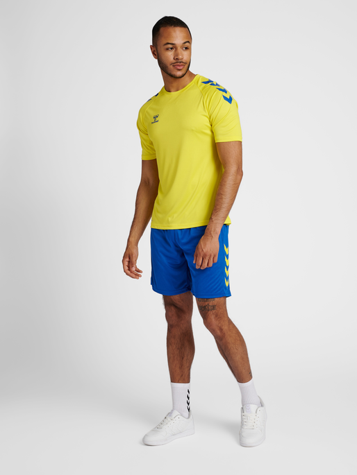 hmlCORE XK POLY SHORTS, TRUE BLUE/BLAZING YELLOW, model