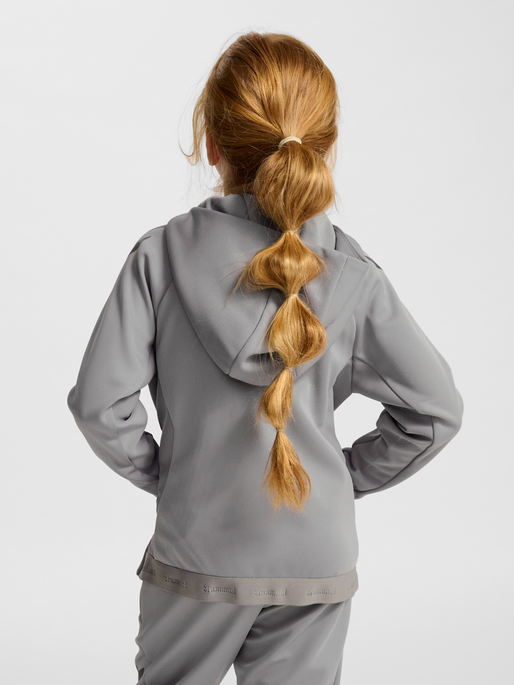 hmlCIMA 2.0 ZIP HOODIE KIDS, ALLOY, model