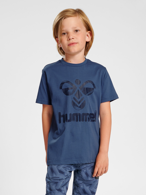 hmlSOFUS T-SHIRT S/S, 7050, model
