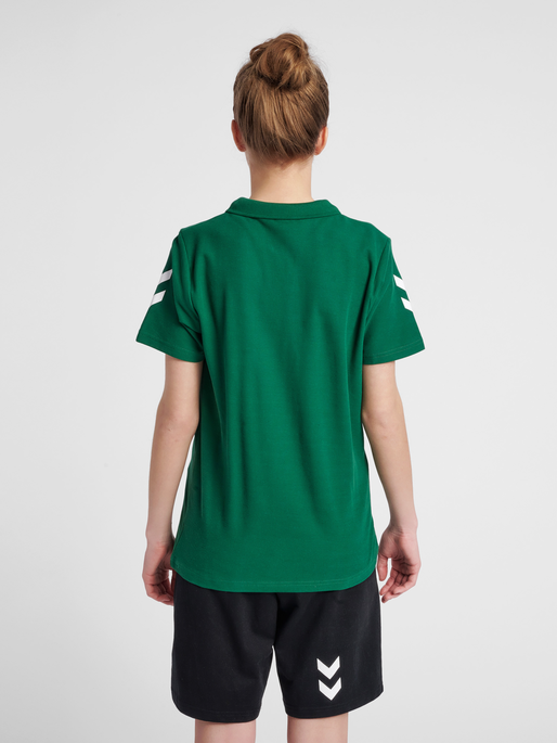 HMLGO COTTON POLO WOMAN, EVERGREEN, model