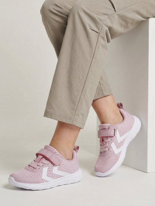 ACTUS ML RECYCLED INFANT, KEEPSAKE LILAC, model