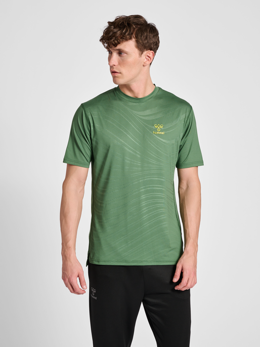 hmlONGRID POLY TEE S/S, 6347, model