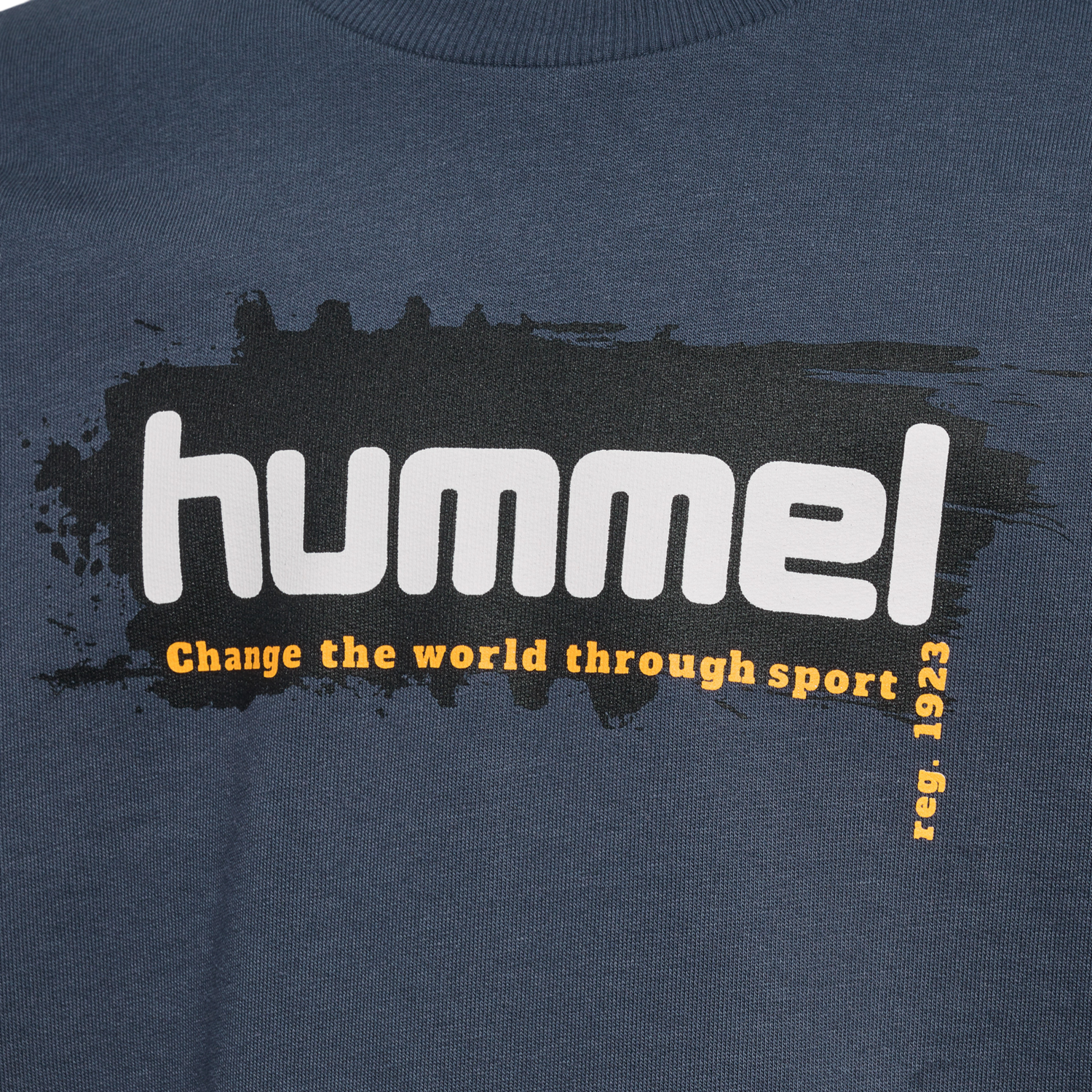 hmlERIK SWEATSHIRT, OMBRE BLUE, packshot