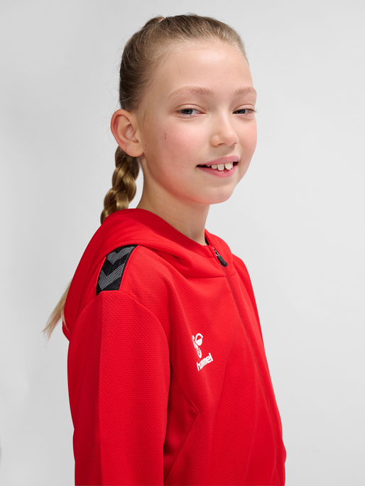 hmlAUTHENTIC PL ZIP HOODIE KIDS, TRUE RED, model