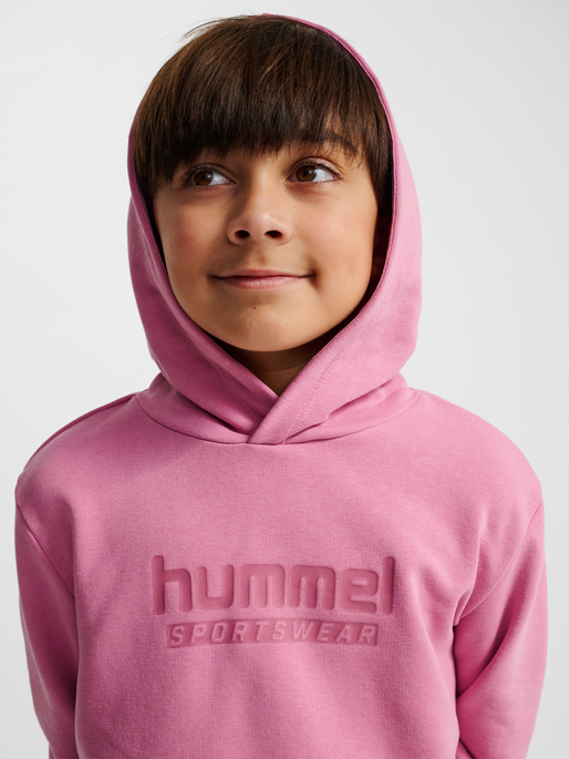 hmlJR BASE HOODIE, POLIGNAC, model